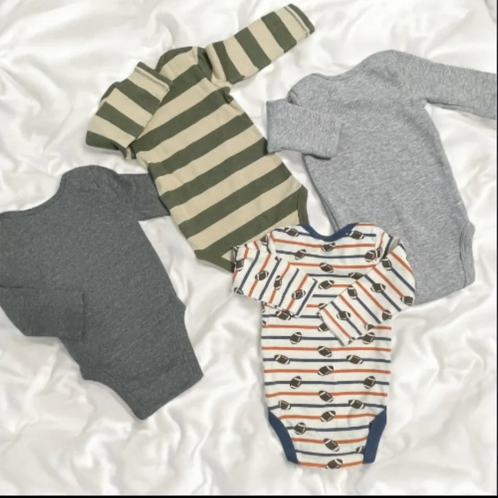 Carter's Green, Gray, and Blue Bodysuits Onsies Set of 4